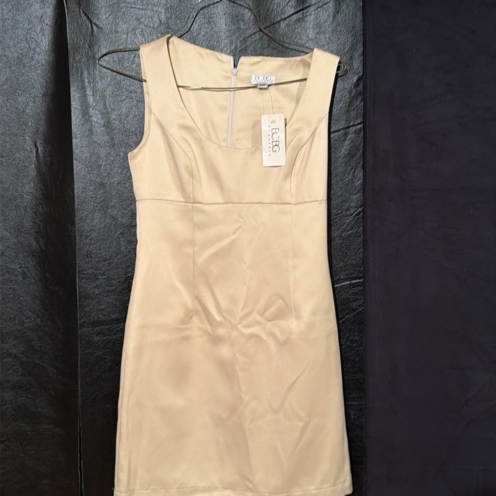 Cream colored thick satin feel fabrics-line dress.